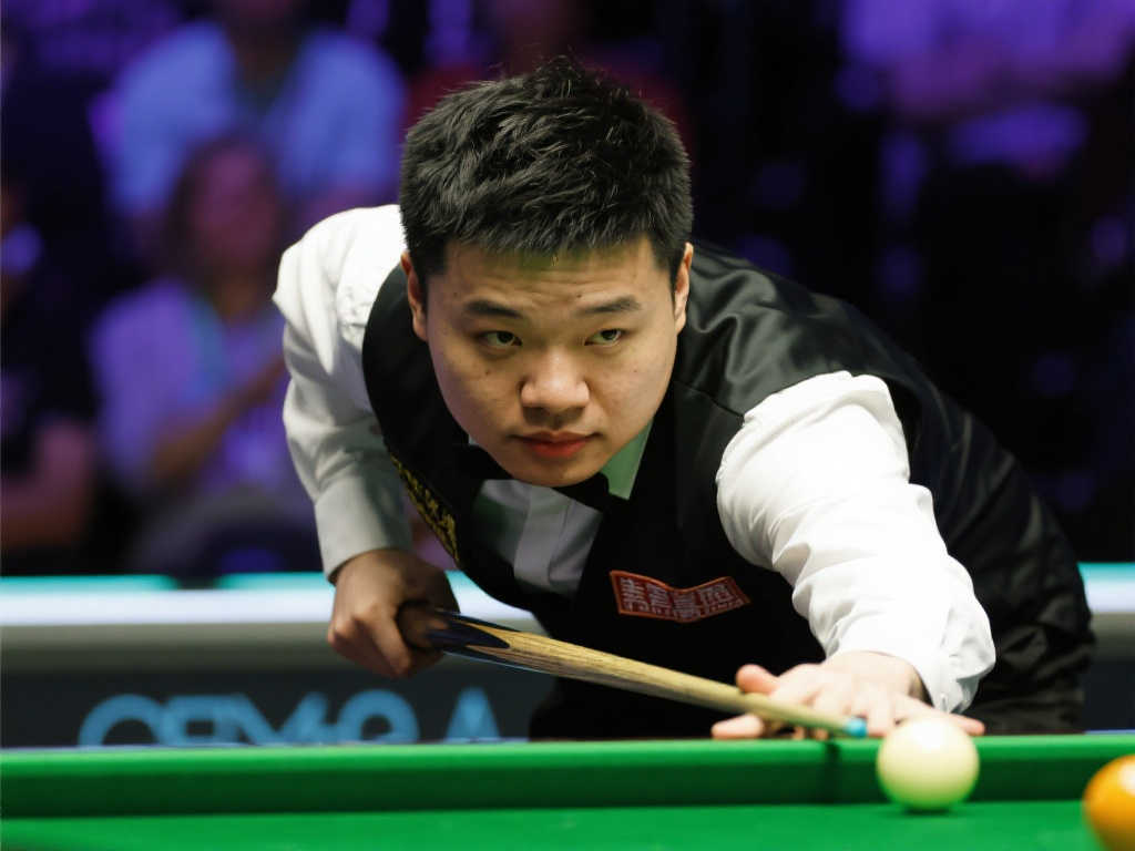 朗尼克卻出 朗尼克卻出